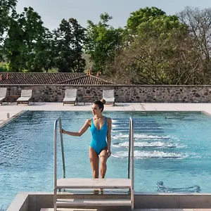 palazzo-arzaga-hotel-spa-golf-resort.it-lombardy.com/